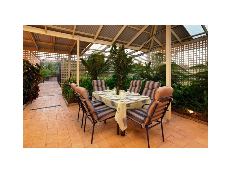 9 Innisfree Drive, Wodonga VIC 3690