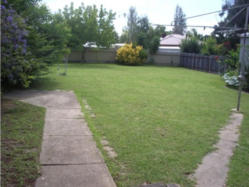 11 Murphy St, Wodonga VIC 3690