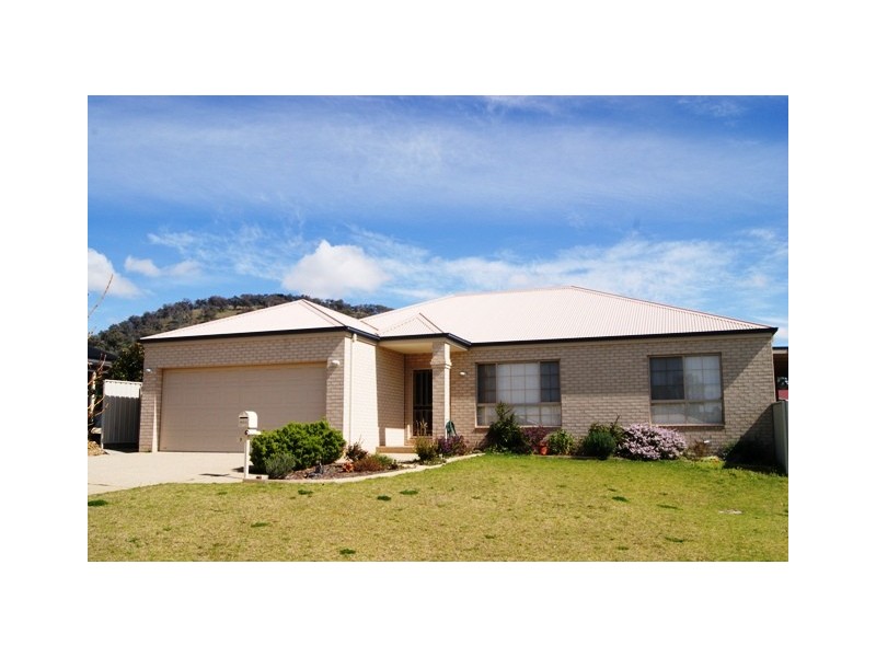 7 Lytham Court, Wodonga VIC 3690