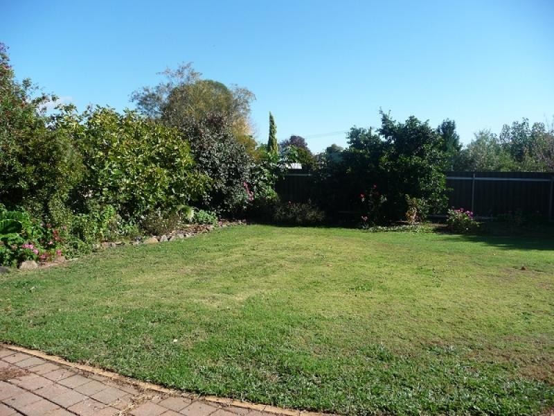 69 Emerald Avenue, Wodonga VIC 3690