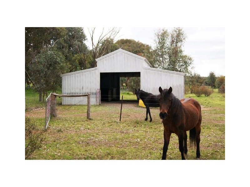 454 Settlers Road, Chiltern VIC 3683