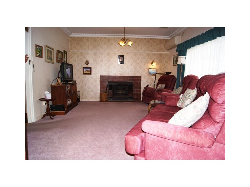 454 Settlers Road, Chiltern VIC 3683