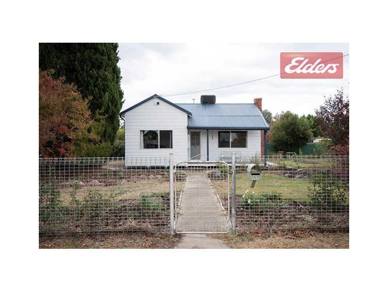 53 Albert Road, Chiltern VIC 3683