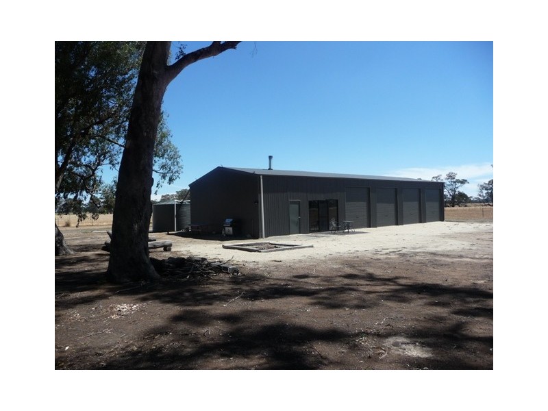 617 Police Paddocks Road, Rutherglen VIC 3685