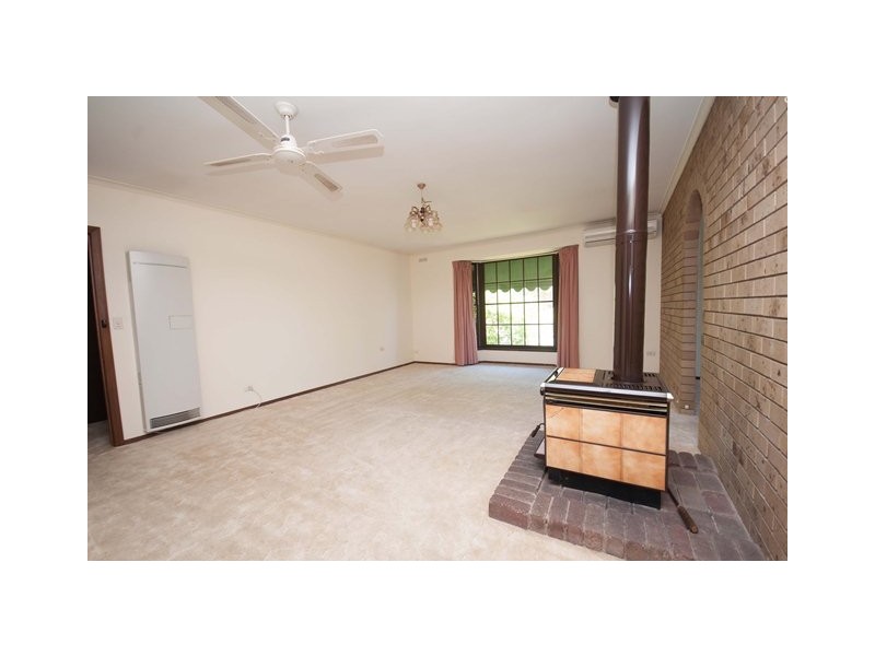 6 Moonya Drive, Wodonga VIC 3690