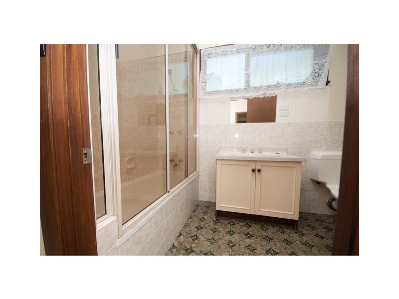 6 Moonya Drive, Wodonga VIC 3690