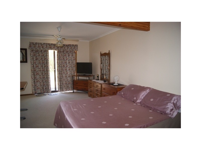 2/14 Barton Street, Wodonga VIC 3690