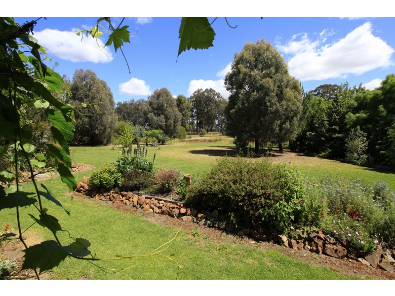 644 Chiltern-Barnawartha Road,, Barnawartha VIC 3688