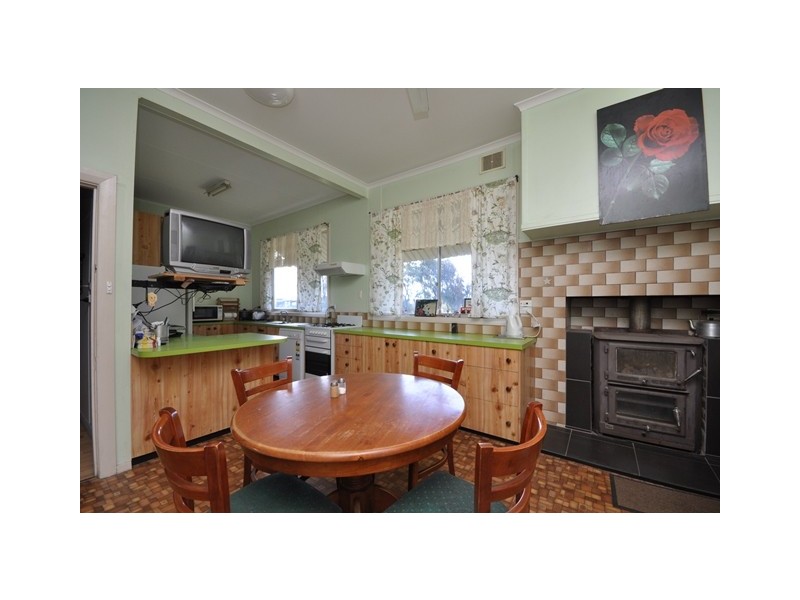 998 Plunketts Road, Barnawartha North VIC 3691