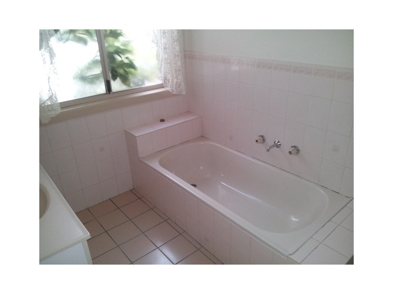 2/4 Central Place, Wodonga VIC 3690