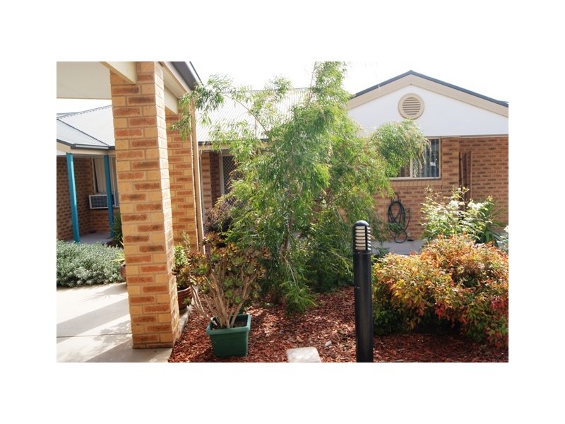 3/2 Hanlon Court, Wodonga VIC 3690