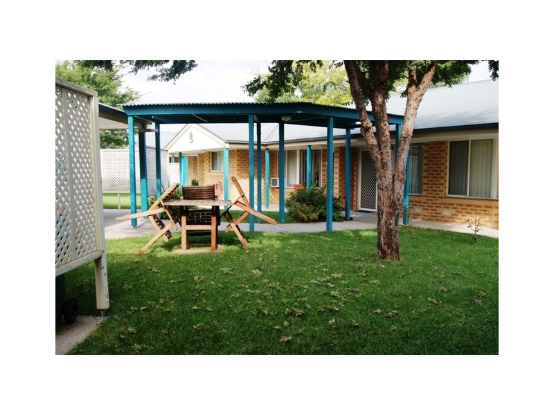 3/2 Hanlon Court, Wodonga VIC 3690