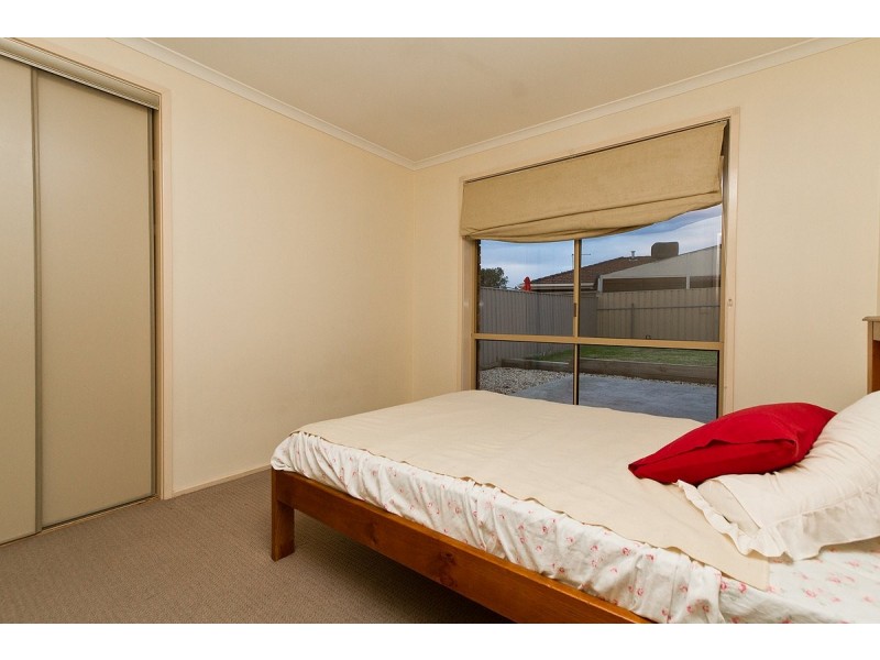 34 Ware Avenue, Wodonga VIC 3690