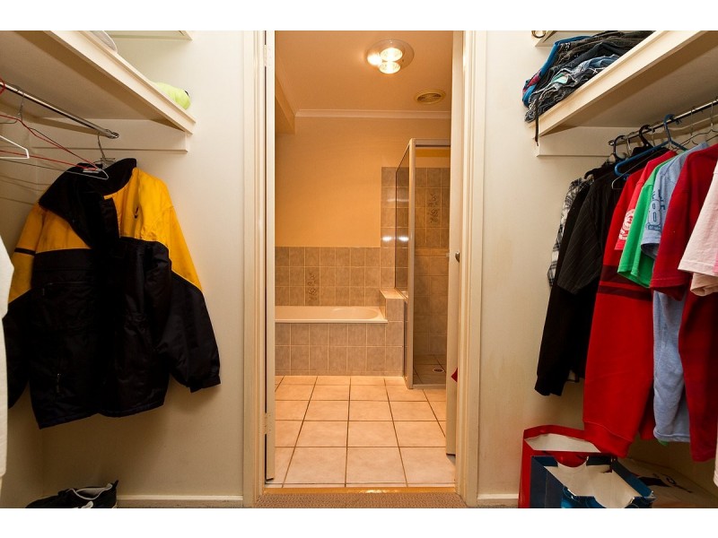 34 Ware Avenue, Wodonga VIC 3690