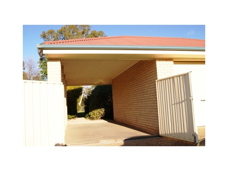 17 Iron Way, Wodonga VIC 3690