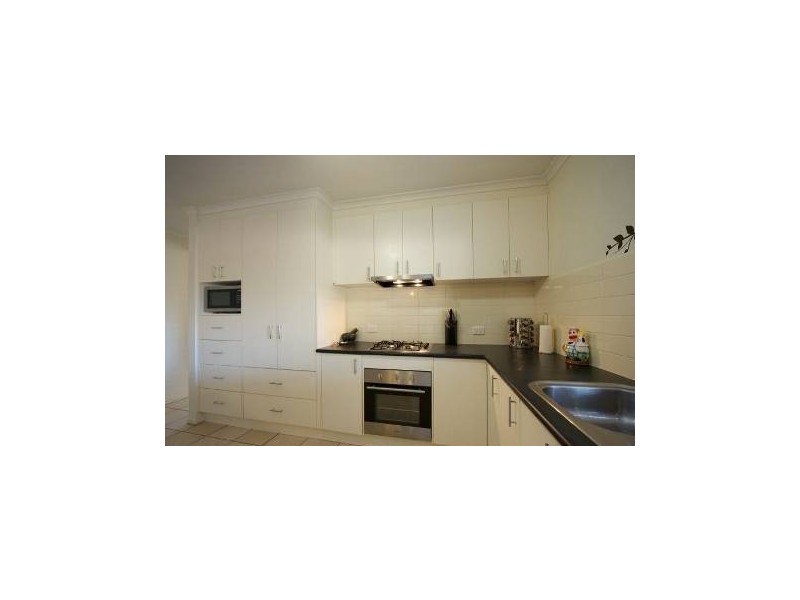 6 Ambrose Crescent, Wodonga VIC 3690