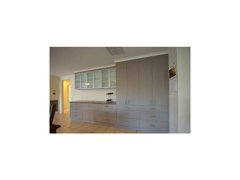 6 Ambrose Crescent, Wodonga VIC 3690