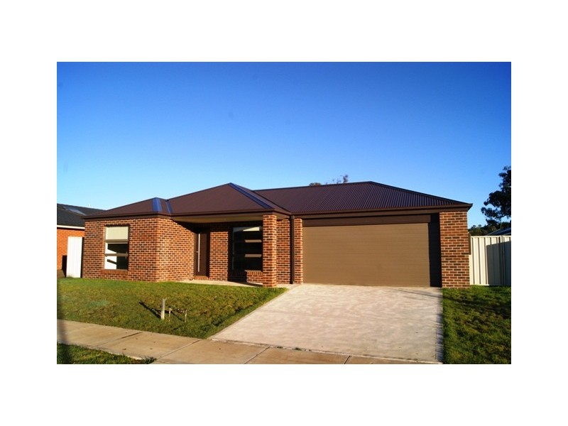 11 Parnaby Street, Wodonga VIC 3690