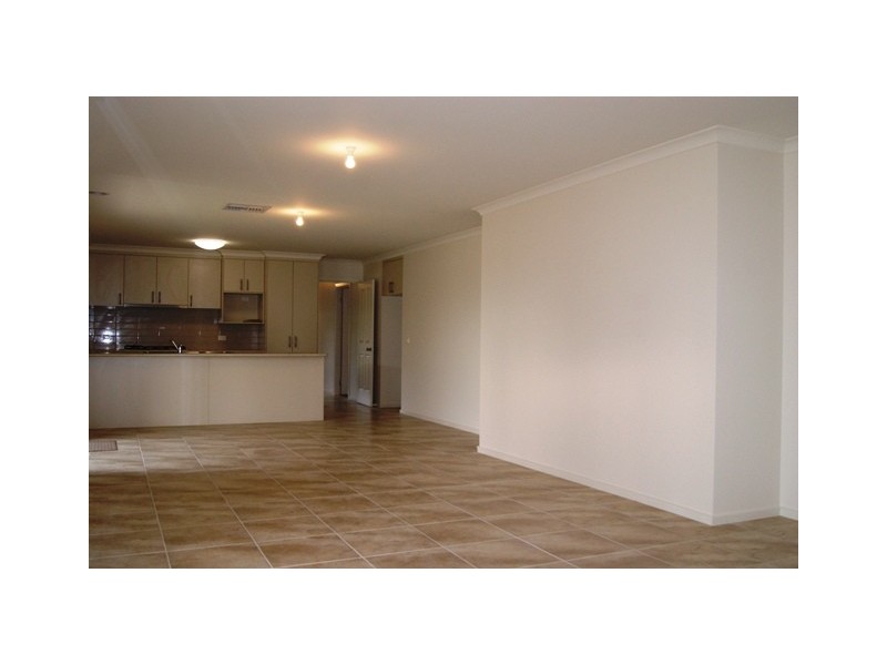 11 Parnaby Street, Wodonga VIC 3690