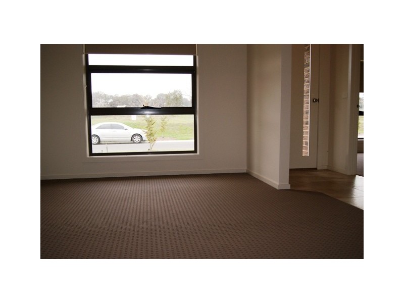 11 Parnaby Street, Wodonga VIC 3690