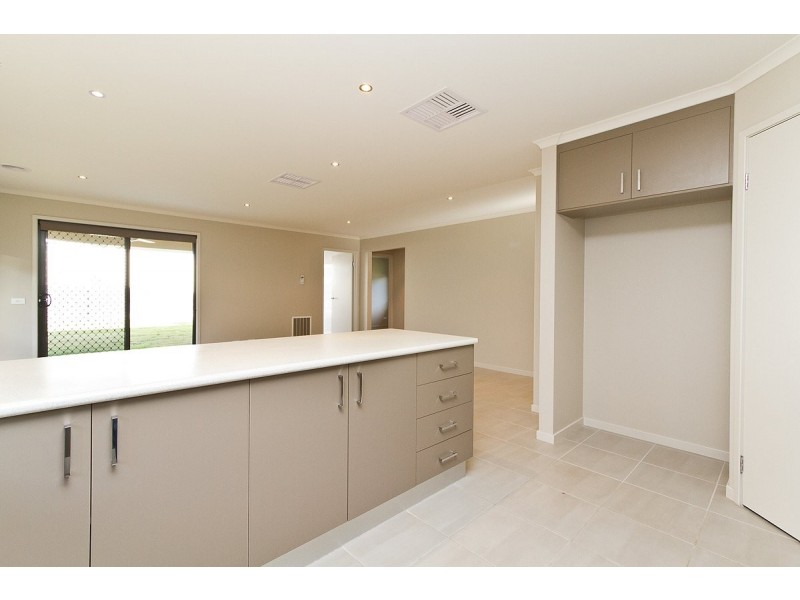 9 Nelson Court, Wodonga VIC 3690