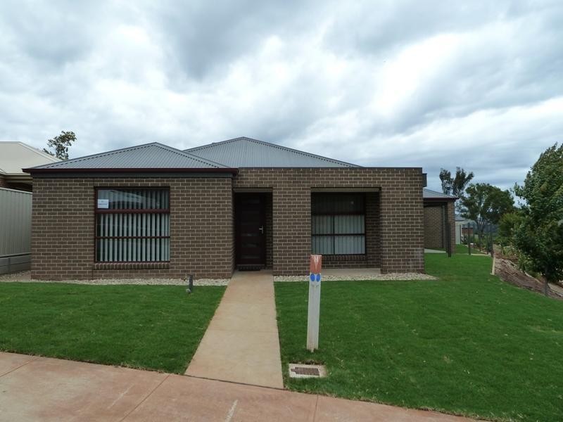 64 Streets Road, Wodonga VIC 3690