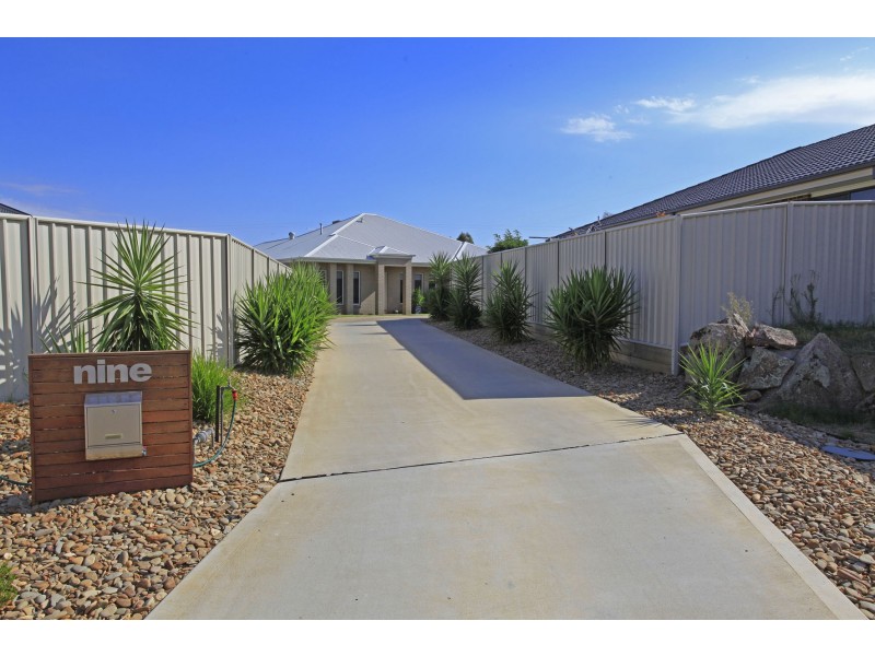 9 Lauren Place, Wodonga VIC 3690
