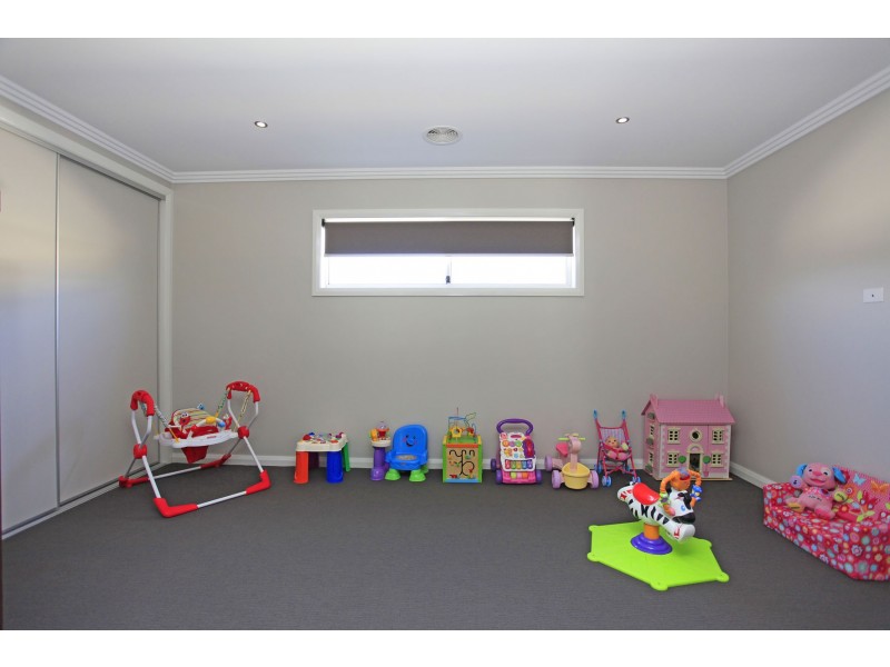 9 Lauren Place, Wodonga VIC 3690