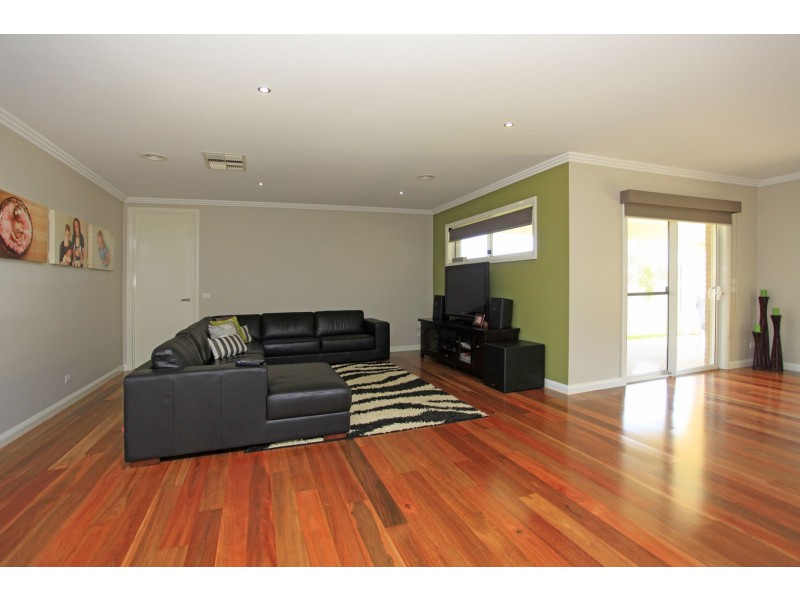 9 Lauren Place, Wodonga VIC 3690