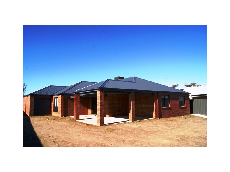 15 Thorpe Avenue, Killara VIC 3691