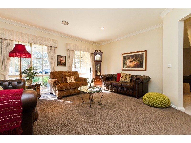 2 Blue Bonnet Way, Wodonga VIC 3690