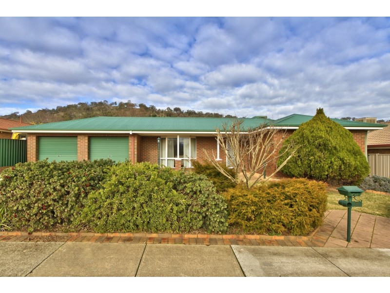 8 Shiels Court,, Wodonga VIC 3690
