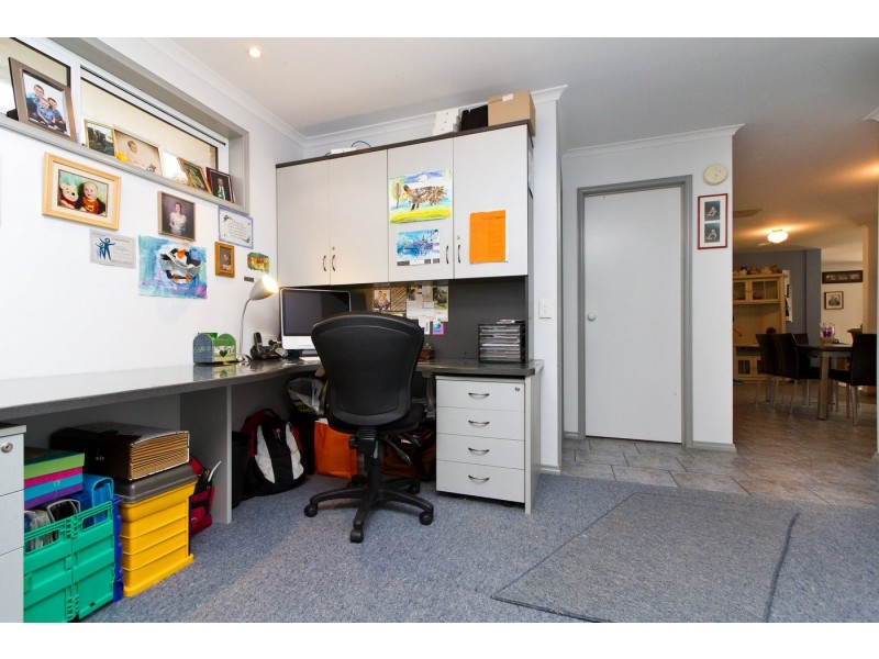 8 Shiels Court,, Wodonga VIC 3690