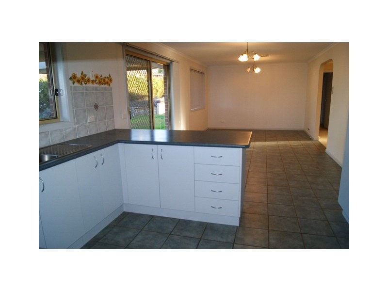 13 Firestone Way, Wodonga VIC 3690