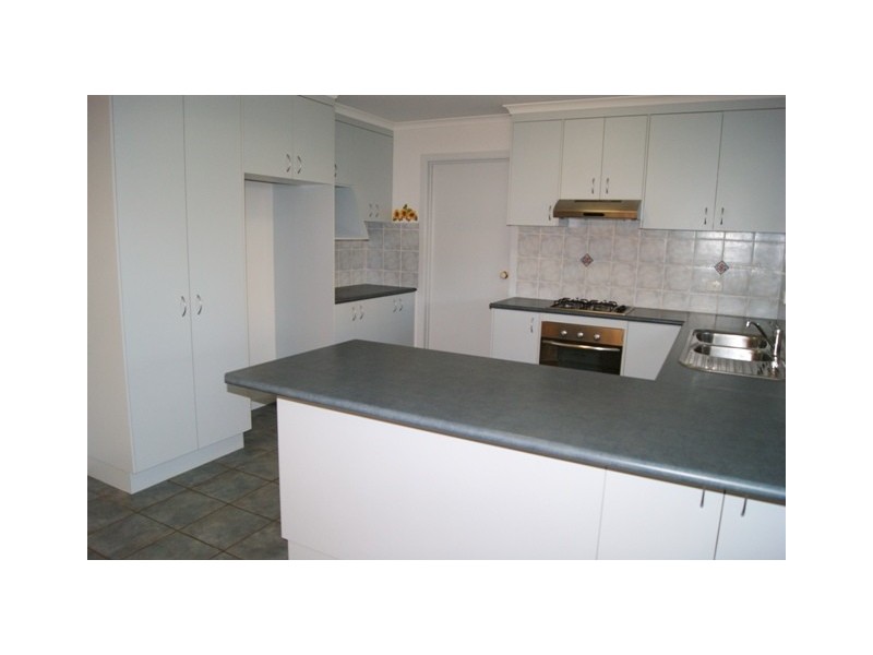 13 Firestone Way, Wodonga VIC 3690