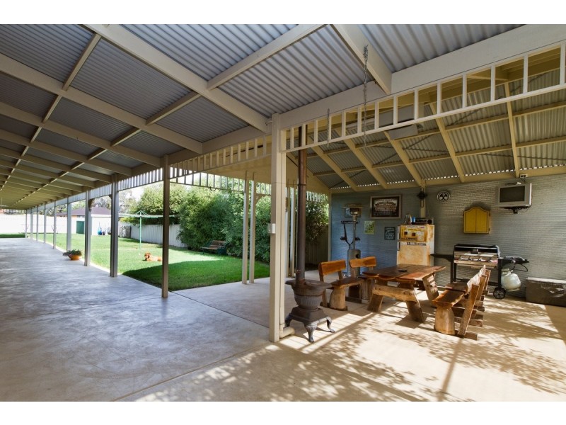 150 De Kerilleau Drive, Wodonga VIC 3690