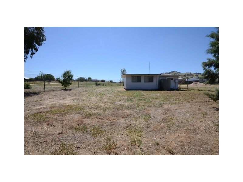 4390 Anzac Parade, Wodonga VIC 3690