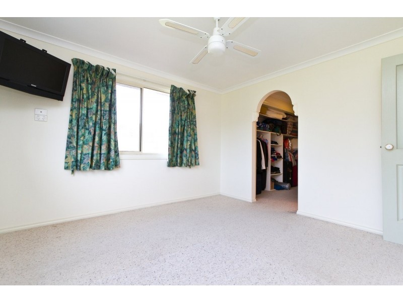 14 Chalkers Lane, Eskdale VIC 3701