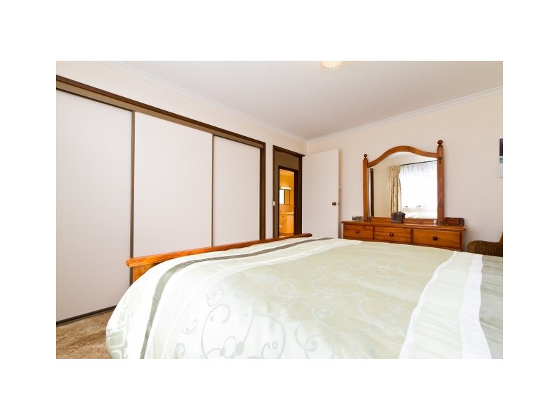 2/4 Chifley Street, Wodonga VIC 3690