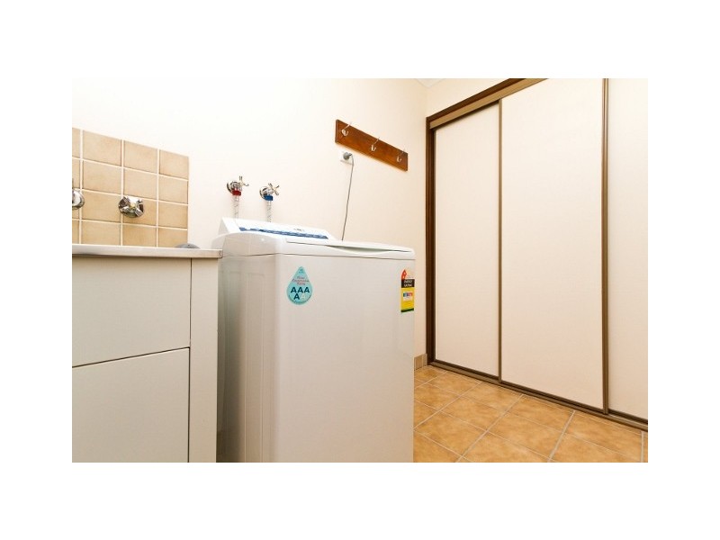 2/4 Chifley Street, Wodonga VIC 3690