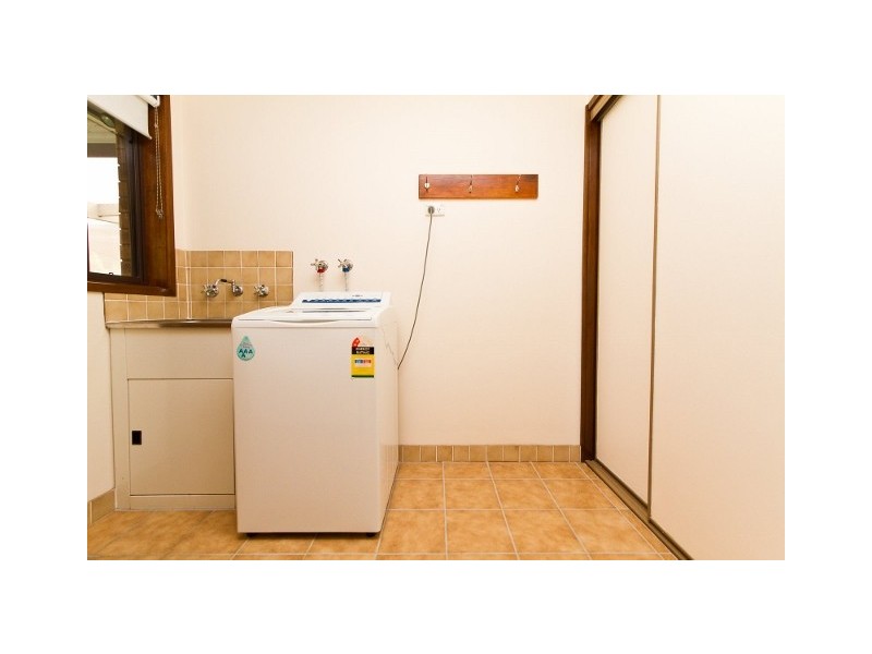 2/4 Chifley Street, Wodonga VIC 3690