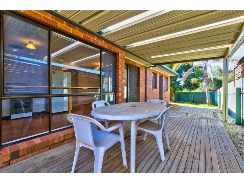 2/11 McMahon Place, Wodonga VIC 3690