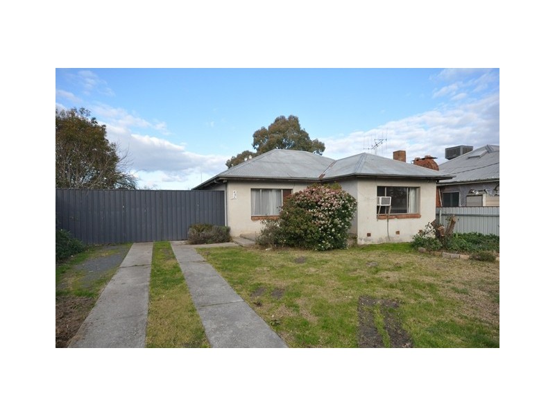 486 Alldis Avenue, Lavington NSW 2641