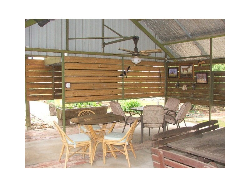 1 Bridge Street, Chiltern VIC 3683