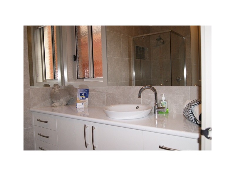 26 Victoria Cross Parade, Wodonga VIC 3690