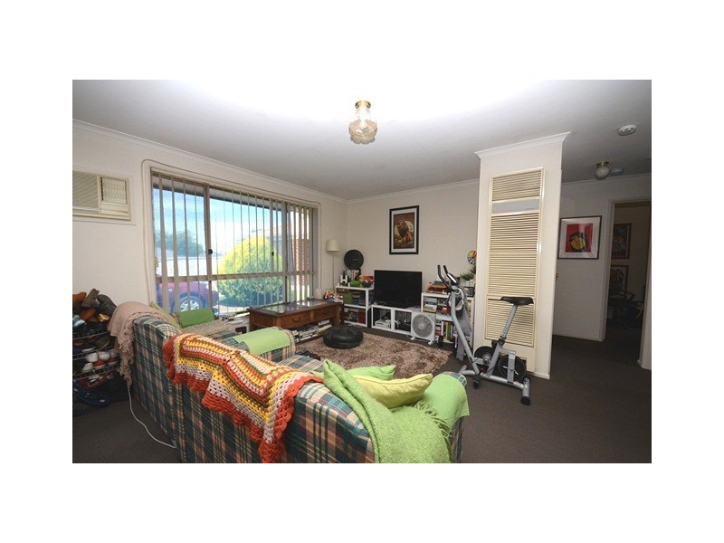 2/27 Edinburgh Circuit, Wodonga VIC 3690