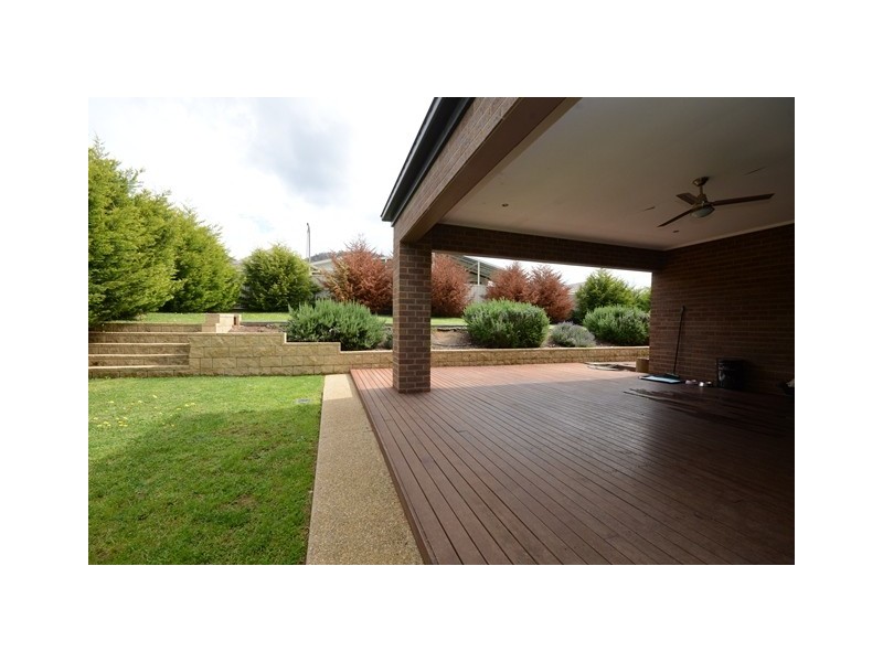 6 Prestwick Place, Wodonga VIC 3690