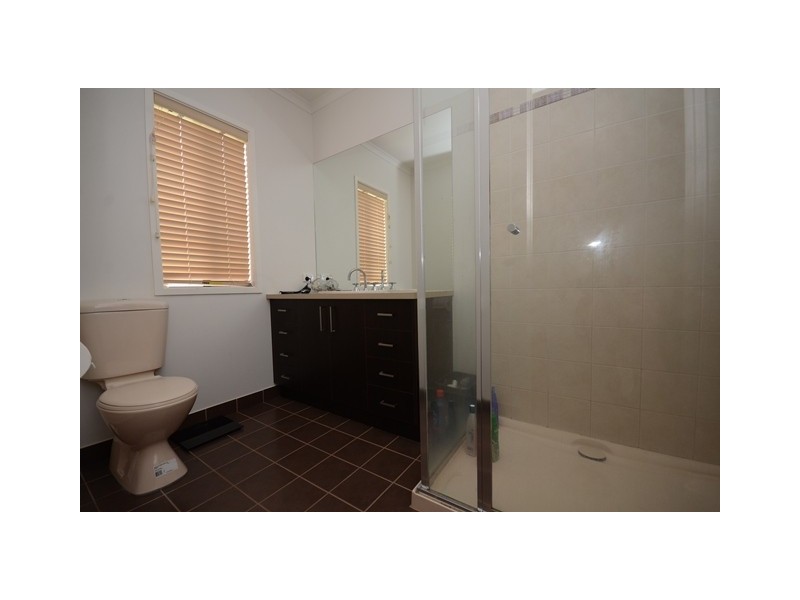 6 Prestwick Place, Wodonga VIC 3690