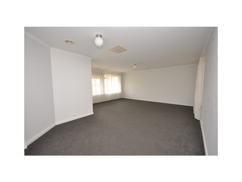 18 Peacock Avenue, Wodonga VIC 3690