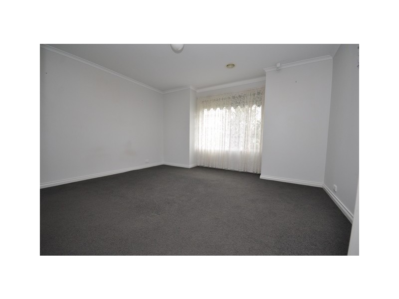 18 Peacock Avenue, Wodonga VIC 3690